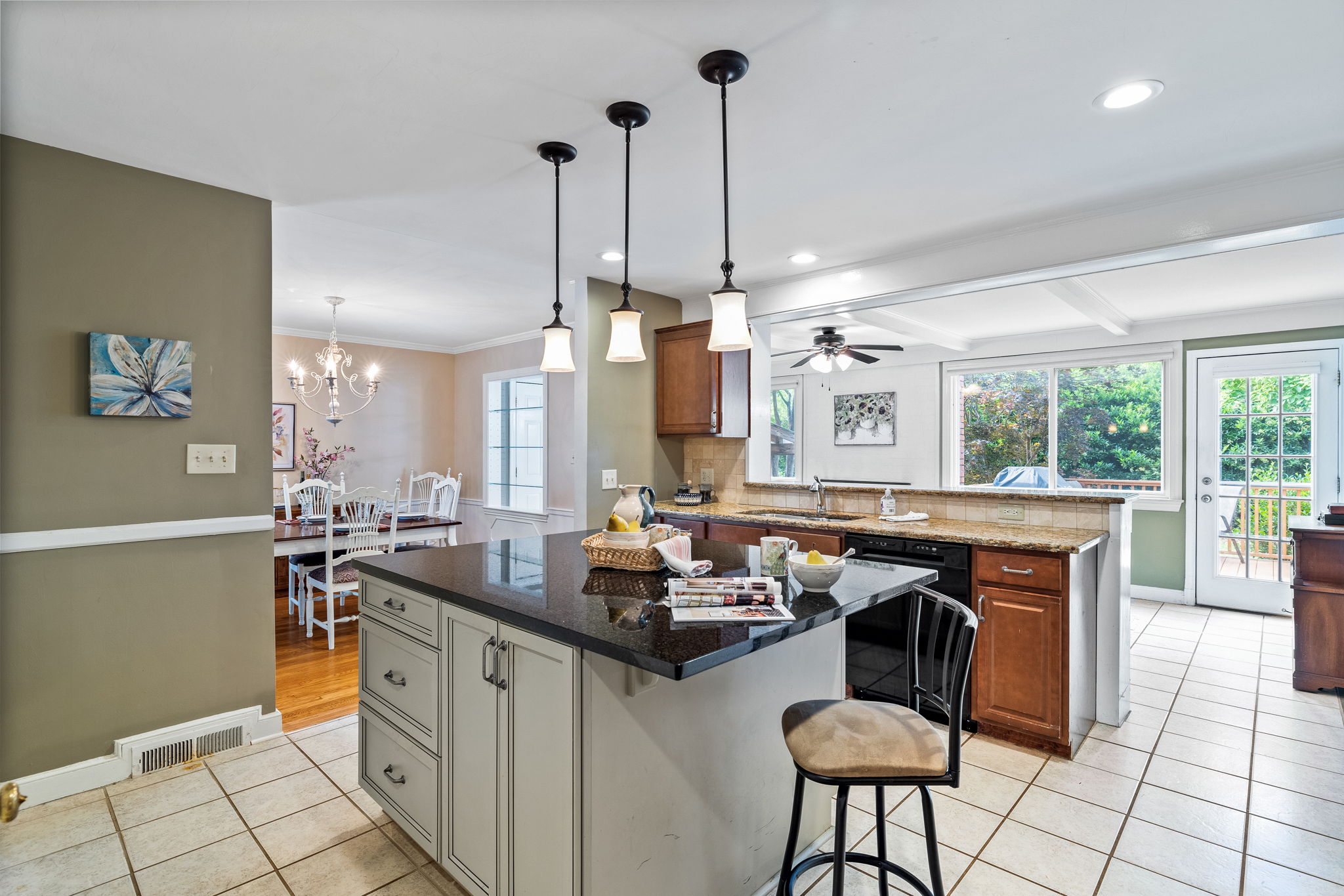 3807 Dogwood Dr-18