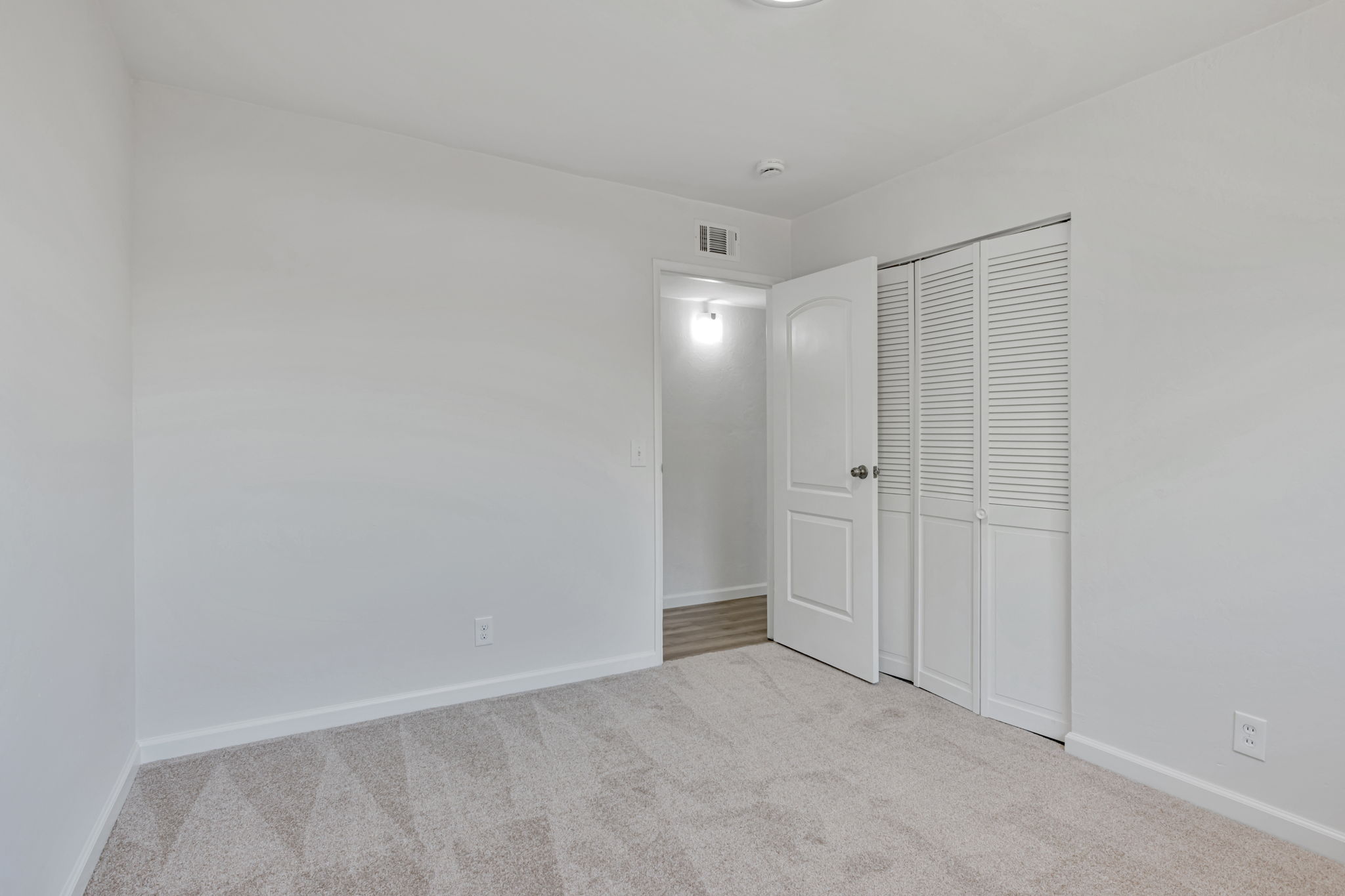 037_38072 Woodruff Dr 