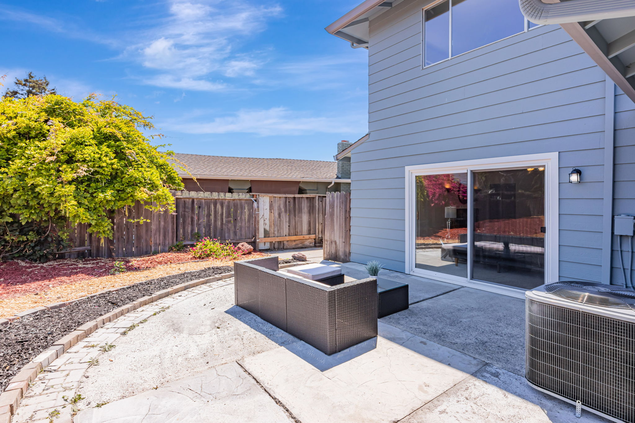047_38072 Woodruff Dr 