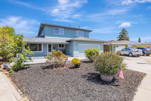 002_38072 Woodruff Dr 