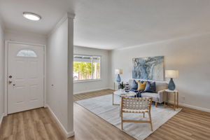 005_38072 Woodruff Dr 