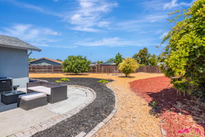 049_38072 Woodruff Dr 