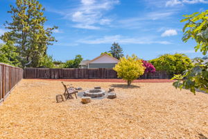 052_38072 Woodruff Dr 