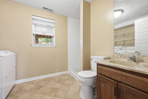  Photo 49