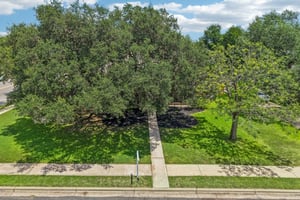 Rocky Ford Dr-S0708-096.jpg