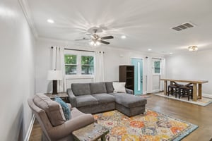 Turner Heights Dr-S1308-008.jpg