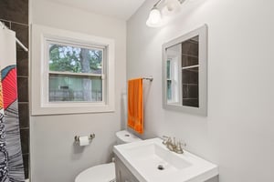Turner Heights Dr-S1308-018.jpg