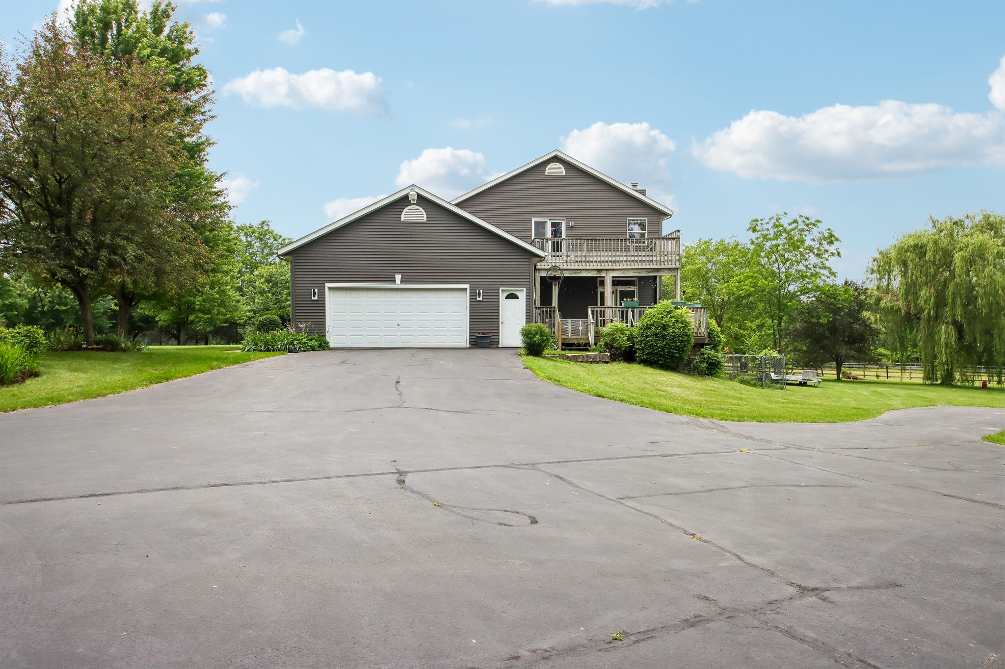 Standish Rd-S2906-007.jpg