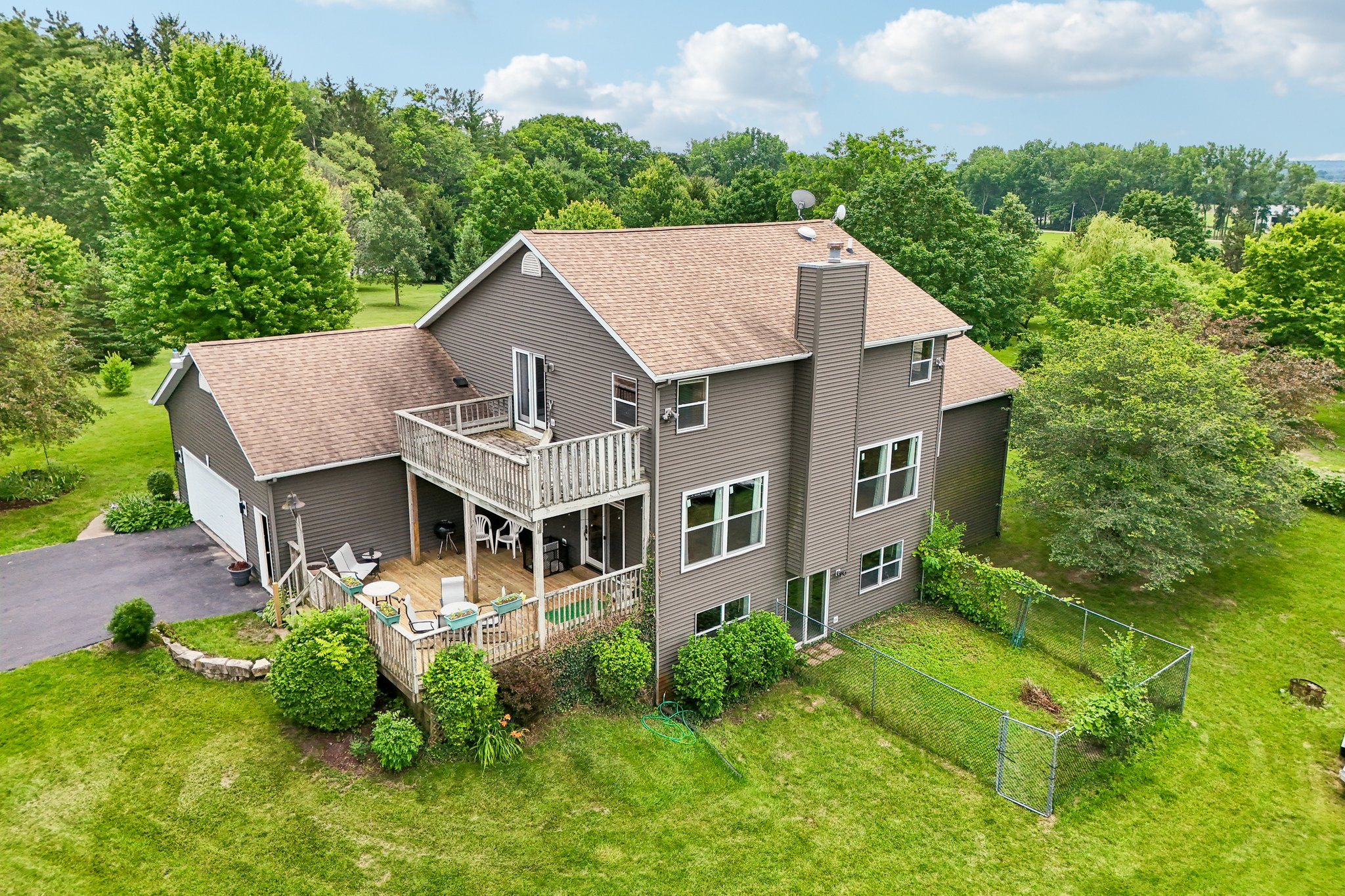 Standish Rd-S2906-074.jpg
