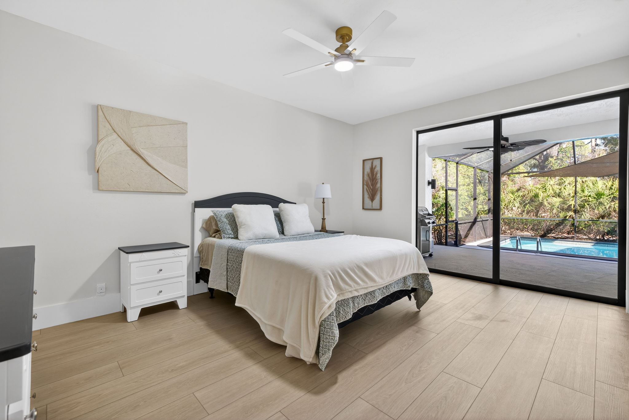 Guest Bedroom 2 - 1 of 2