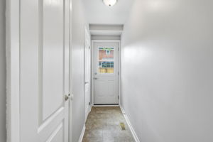  Photo 37