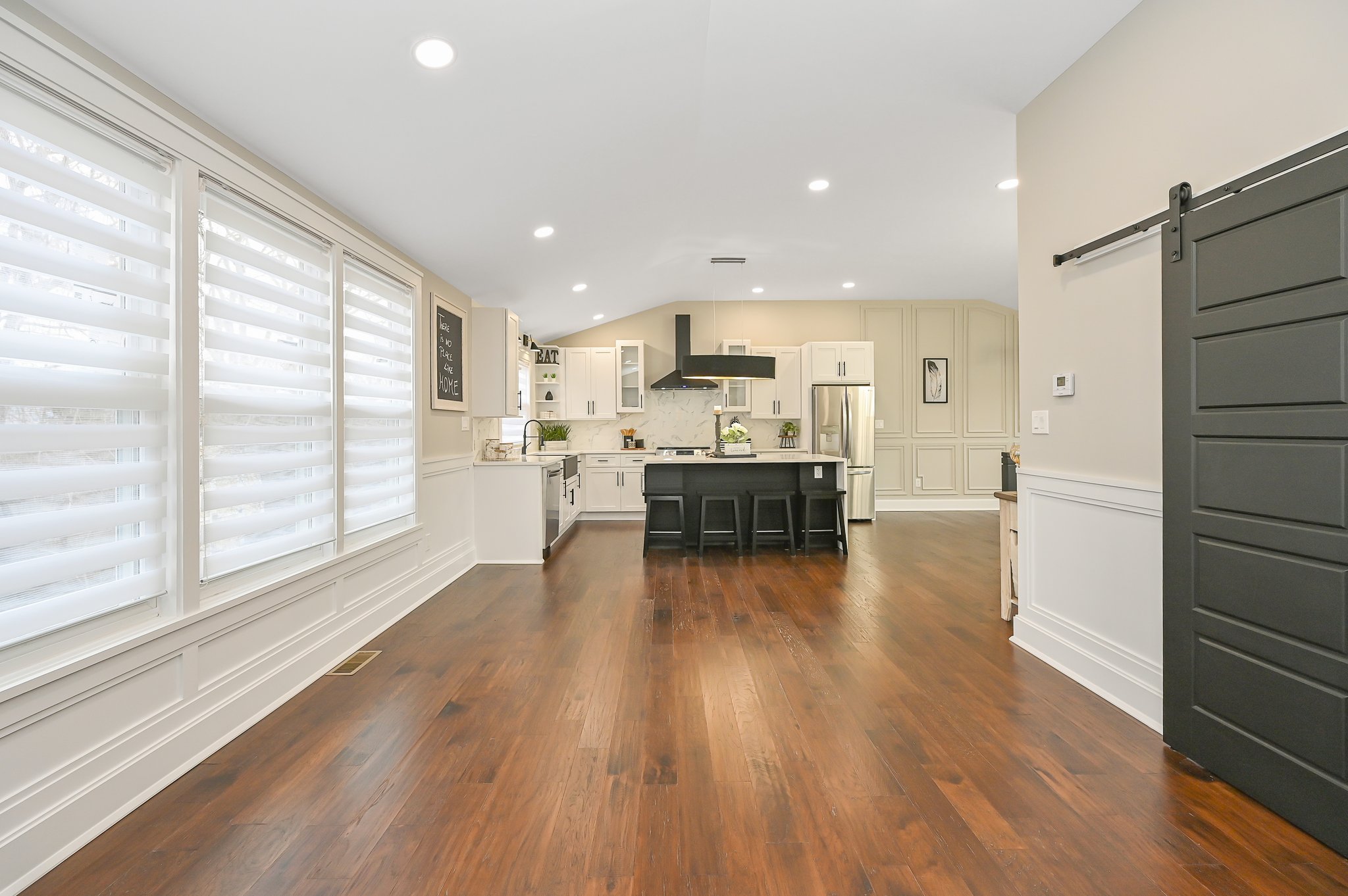 381 Garden St, West Islip, NY 11795, US Photo 16