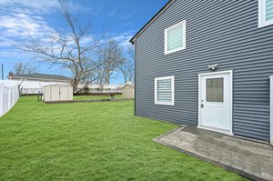 381 Garden St, West Islip, NY 11795, US Photo 3