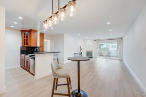 Half Moon Ln-012