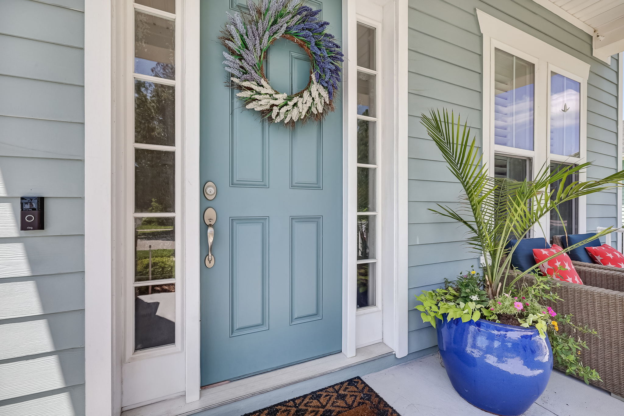 Front Entry Detail