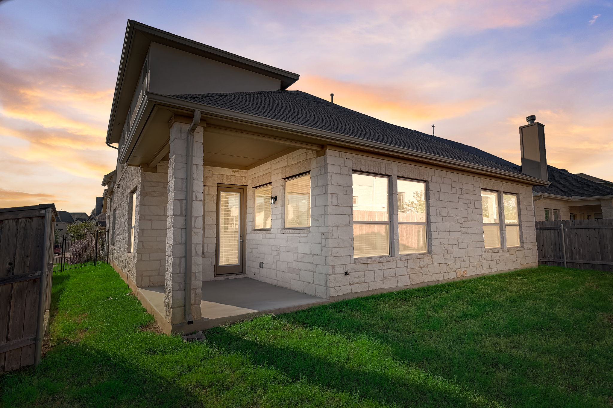 Brushy Creek Rd 72 - VT-002