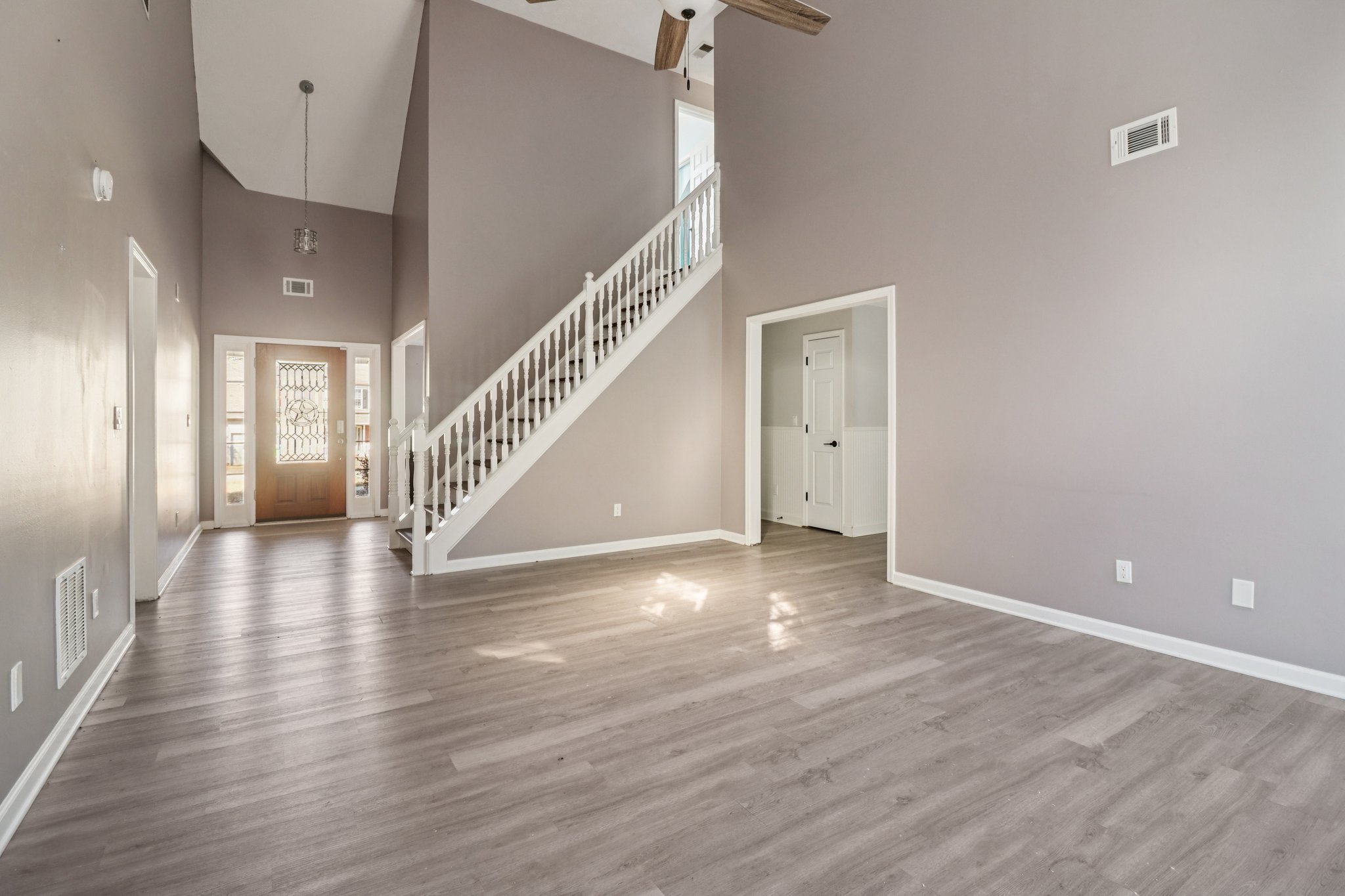 Weeping Willow Ln-S1112-008.jpg