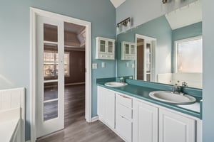 Weeping Willow Ln-S1112-027.jpg