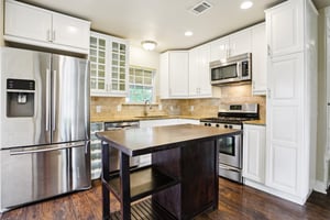 Byron Dr-1306-014.jpg