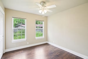 Byron Dr-1306-019.jpg