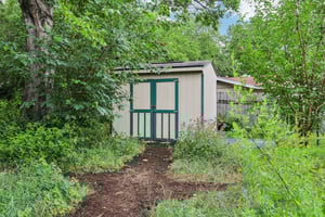 Byron Dr-1306-044.jpg
