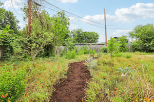 Byron Dr-1306-049.jpg