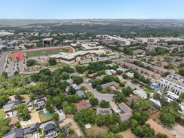 Byron Dr-2206-009
