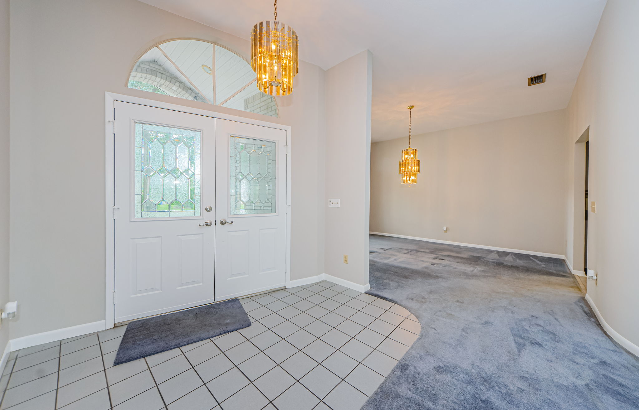 Foyer 1