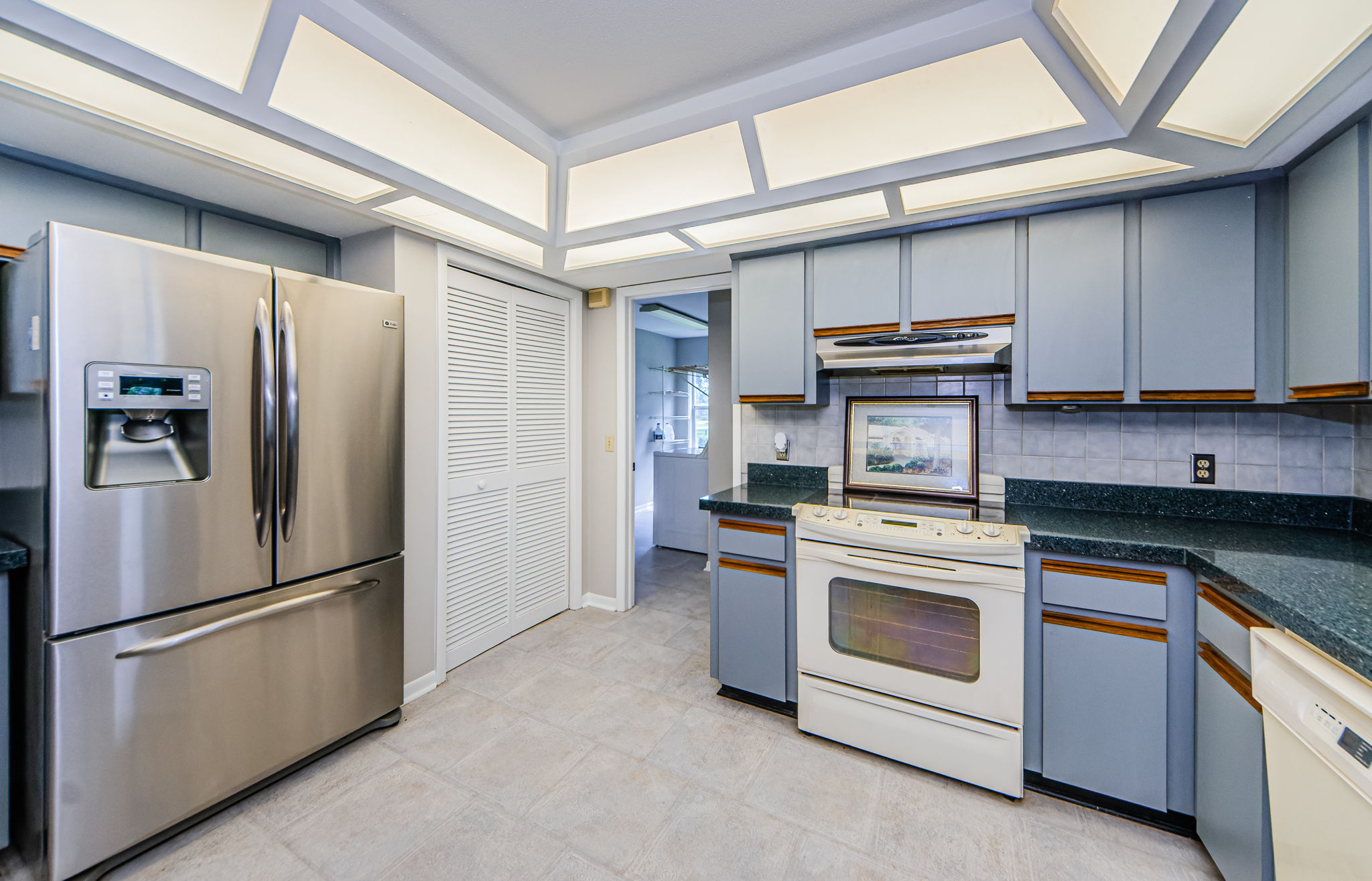 Kitchen 2