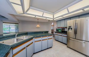 Kitchen 3
