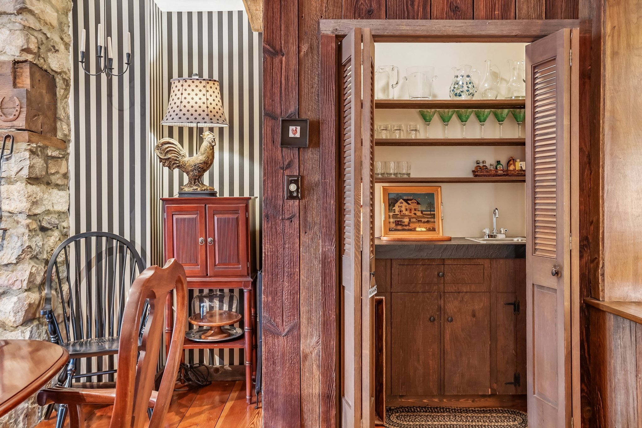 Lilac Rd-S2304-021.jpg