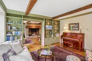 Lilac Rd-S2304-011.jpg