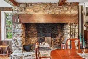 Lilac Rd-S2304-019.jpg