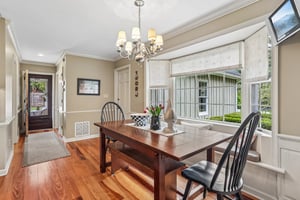 Lilac Rd-S2304-025.jpg