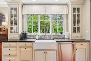 Lilac Rd-S2304-034.jpg