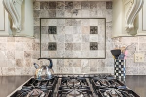 Lilac Rd-S2304-039.jpg