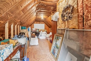 Lilac Rd-S2304-054.jpg