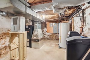 Lilac Rd-S2304-067.jpg