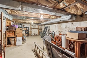 Lilac Rd-S2304-070.jpg