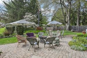 Lilac Rd-S2304-077.jpg