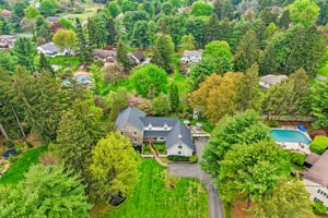 Lilac Rd-S2304-087.jpg