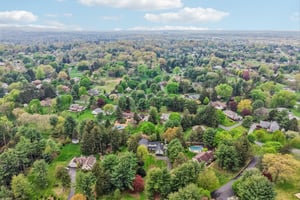 Lilac Rd-S2304-089.jpg