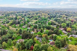 Lilac Rd-S2304-090.jpg