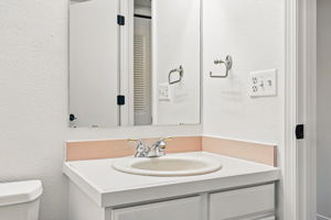  Photo 37
