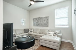 Bonus Room/Flex Space