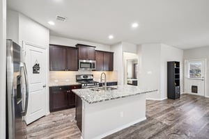 Carducci Dr-S1303-013.jpg