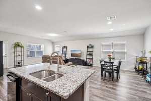 Carducci Dr-S1303-017.jpg