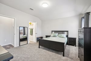 Carducci Dr-S1303-031.jpg