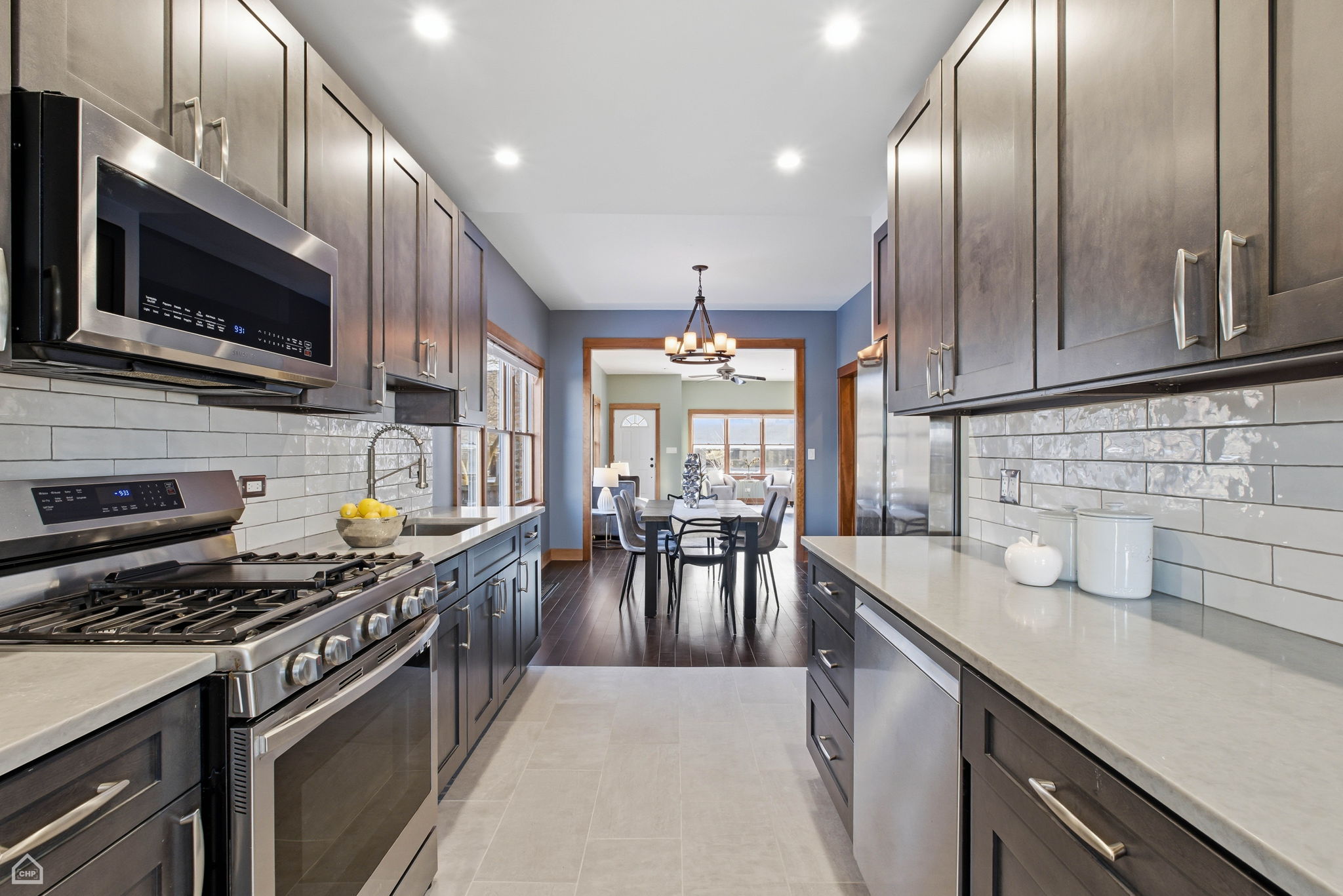 3814 N Mozart_CHP2025_016