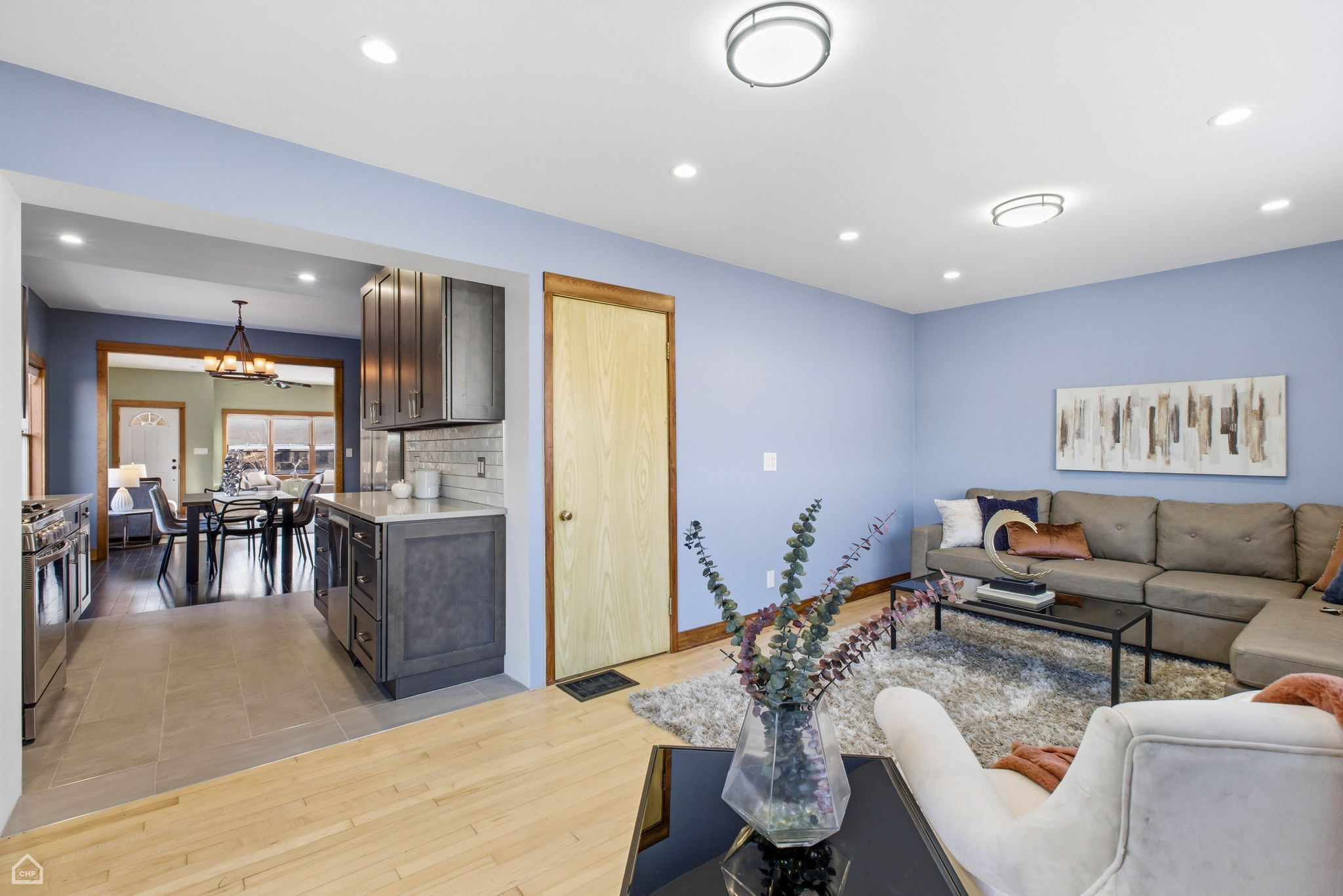 3814 N Mozart_CHP2025_017